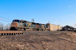 CSX 4572 on M-218